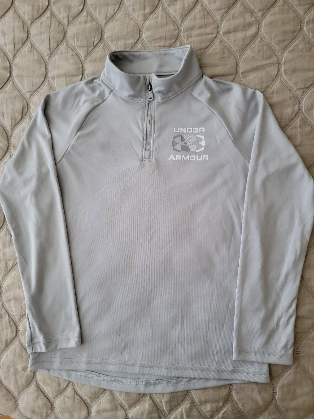 NWOT Under Armour kids UA Tech ¼ Zip gray pullover